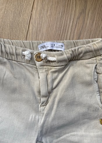 Zara Bej Düğmeli Erkek Çocuk Denim Pantolon