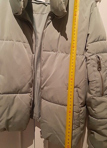s Beden yeşil Renk Bershka şişme mont