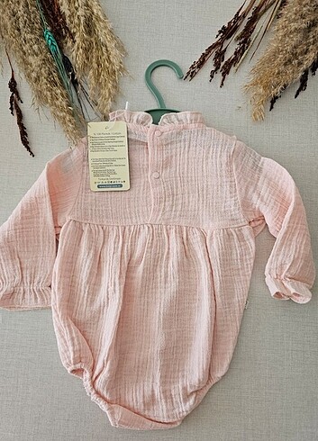 Zara Kız bebek fırfırlı tulum 