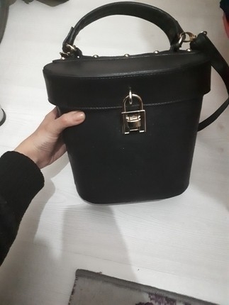 Kutu çanta 