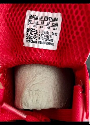 40 Beden kırmızı Renk Adidas spor ayakkabı