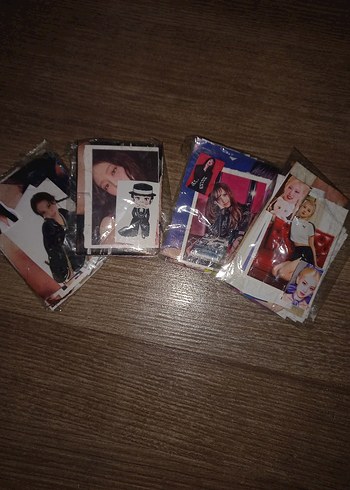 BLACKPINK OT4 FAN SET |