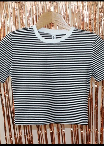 Çizgili Kısa Kollu Crop Top