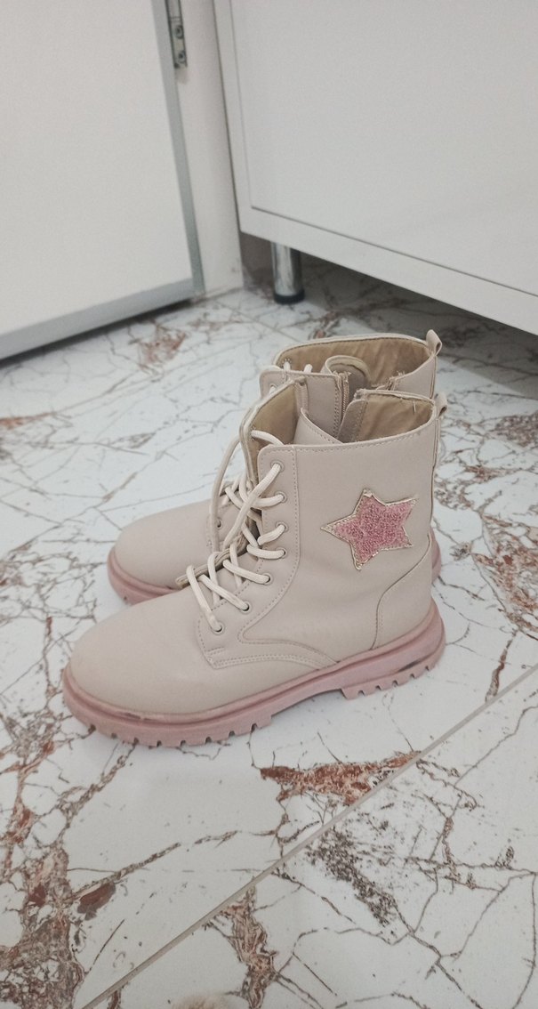 Bej Bağcıklı Stiletto kız çocuk bot pepino - Görsel 3