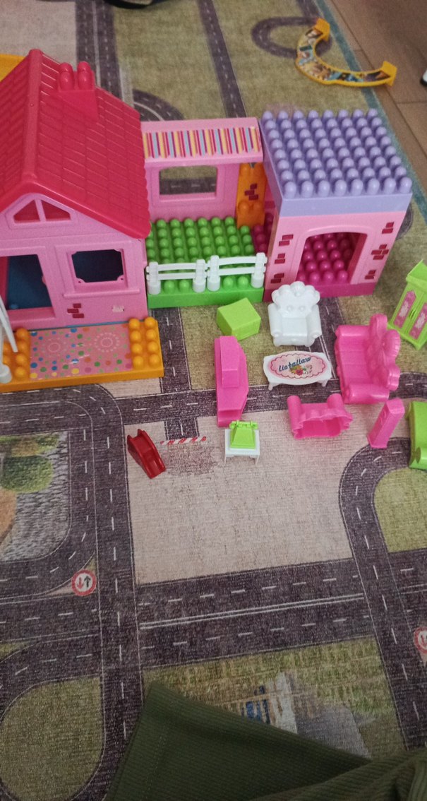 Renkli Pembe Oyun Evi ve Mobilya Seti - Görsel 3