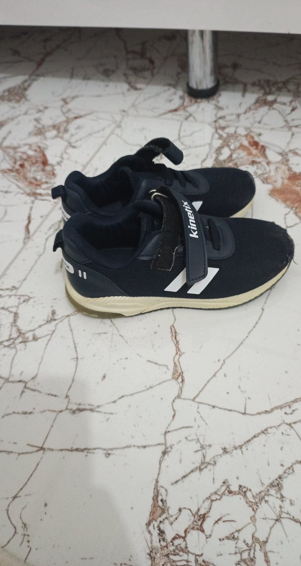 Kinetix Erkek Çocuk Siyah Spor Ayakkabı - Görsel 2