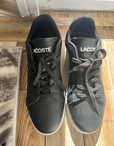 44 Beden siyah Renk LACOSTE Carnaby pro erkek ayakkabısı