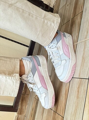 38 Beden beyaz Renk Puma 389390-23 carina street ayakkabı
