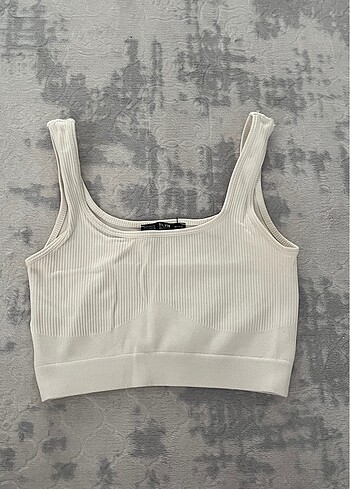 Dilvin crop üst