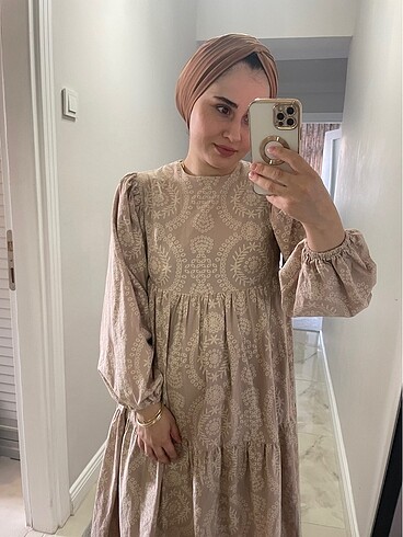 36 Beden Meri store bej elbise tesettür uzun