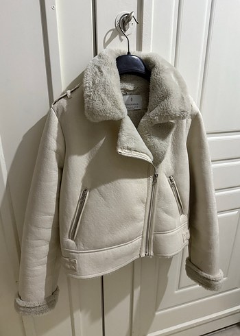 Stradivarius Kürk Detaylı Kadın Ceket
