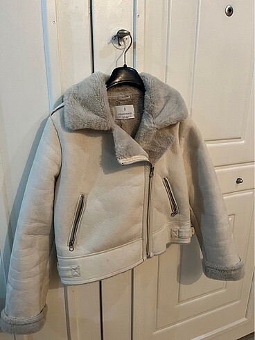 Stradivarius Stradivarius süet crop ceket