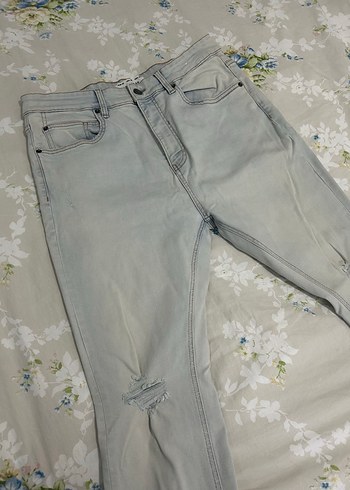 Buz mavisi dizleri yırtık model erkek kot pantolon - Görsel 2