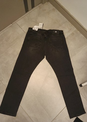 Gri Düğmeli Regular Fit Erkek Kot Pantolon - Görsel 4