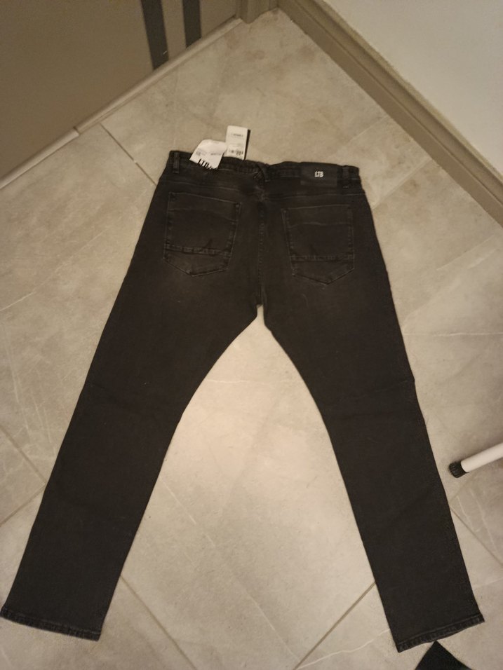 Gri Düğmeli Regular Fit Erkek Kot Pantolon - Görsel 4