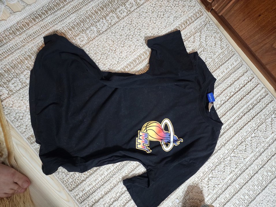 Siyah Baskılı Erkek Tişört Velcro Detaylı - Görsel 2