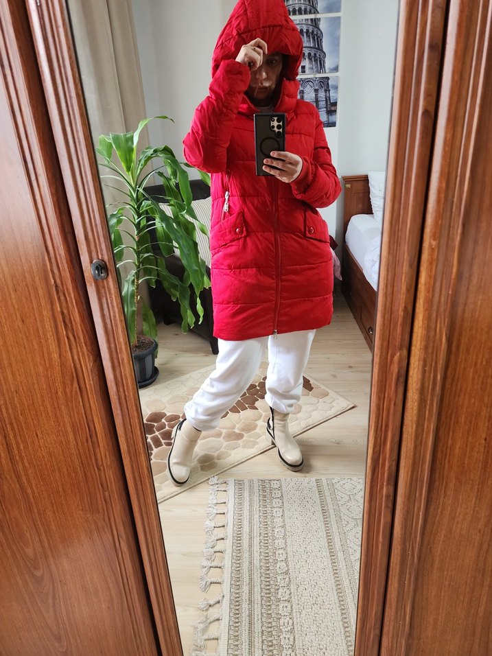 kırmızı koyu kırmızı Kapüşonlu Kadın Midi Kışlık Mont - Görsel 2