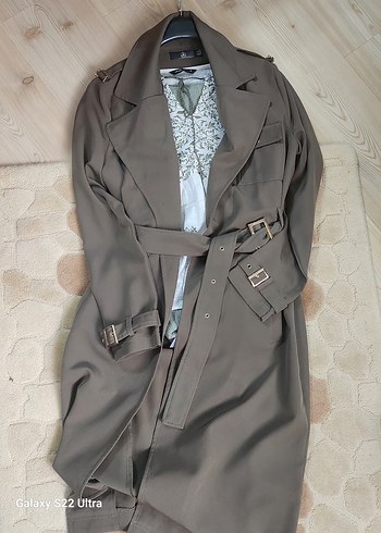 Kemerli Uzun koyu haki j Kadın Trençkot - Görsel 9