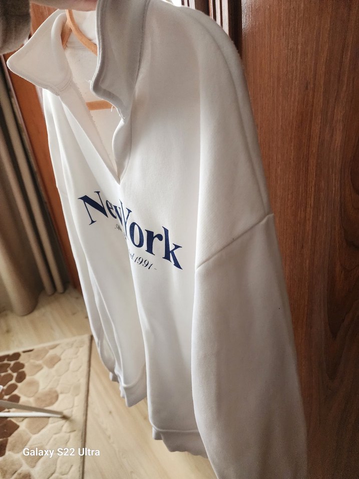 Beyaz Fermuarlı Kadın Sweatshirt - Görsel 5