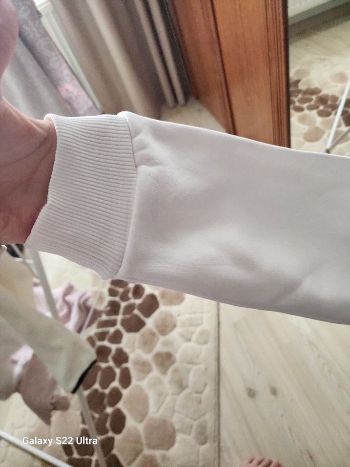 Beyaz Fermuarlı Kadın Sweatshirt - Görsel 3