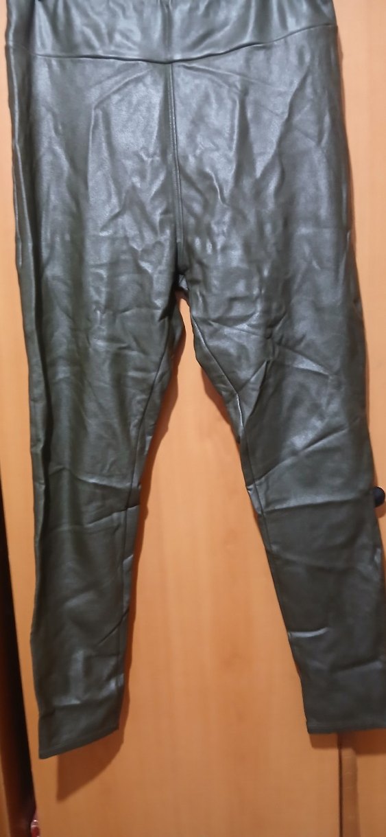 Kadın askeri yeşilin koyusu Deri Biker tayt - Görsel 2