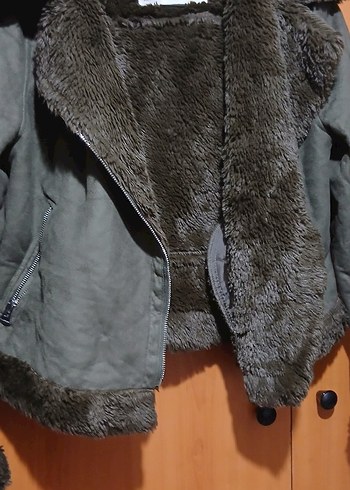 PULL&BEAR haki  bayan kürklü ceket - Görsel 3