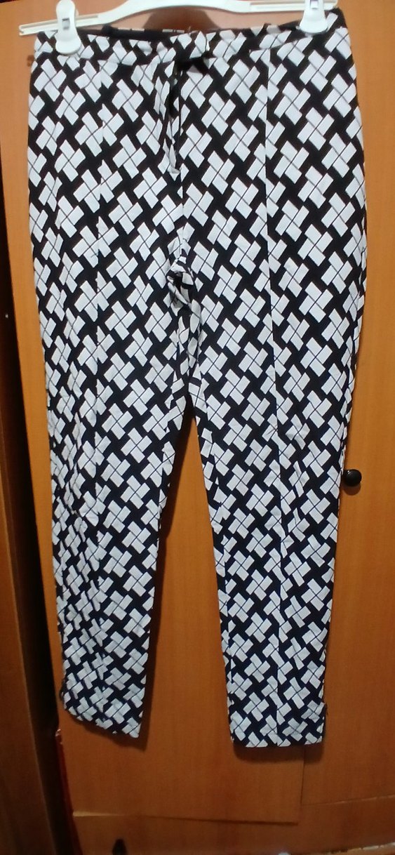 Kadın Beyaz Pilili Kumaş Pantolon - Görsel 5