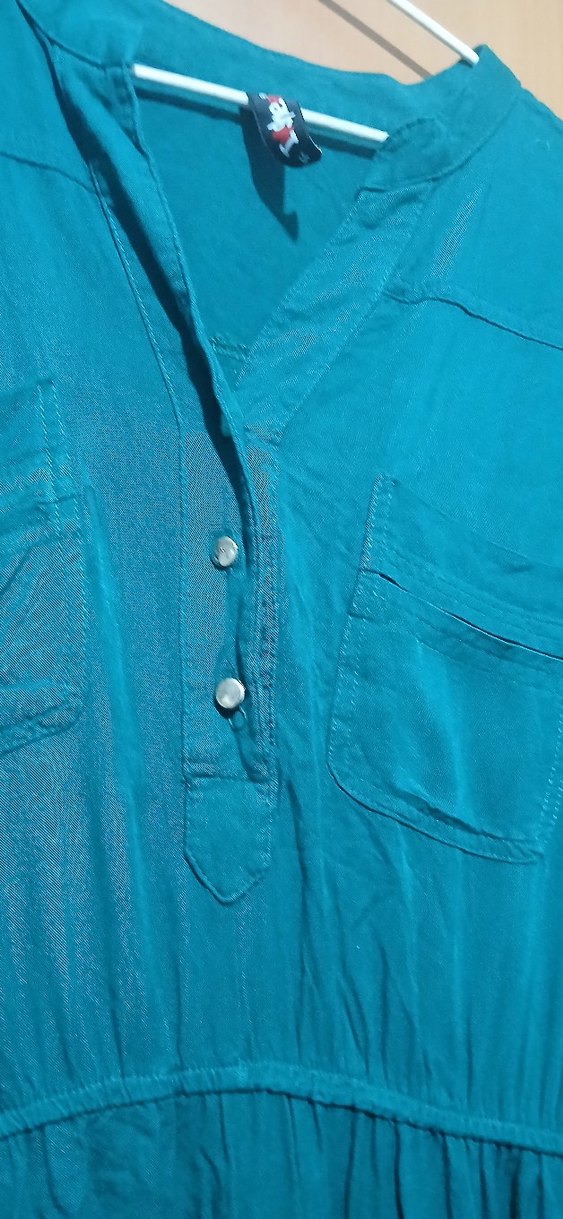 Uzun koyu yeşil Düğmeli Kadın Elbise - Görsel 5