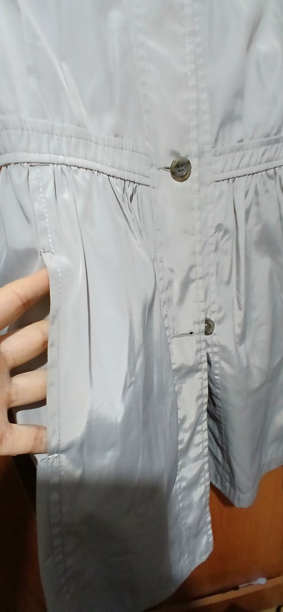 Düğmeli Gri Uzun Kadın Trençkot - Görsel 4