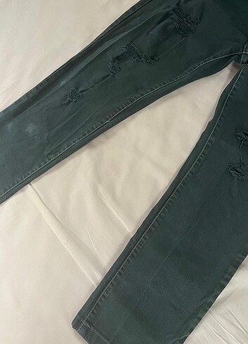 Zara Yırtık Siyah Kot Pantolon