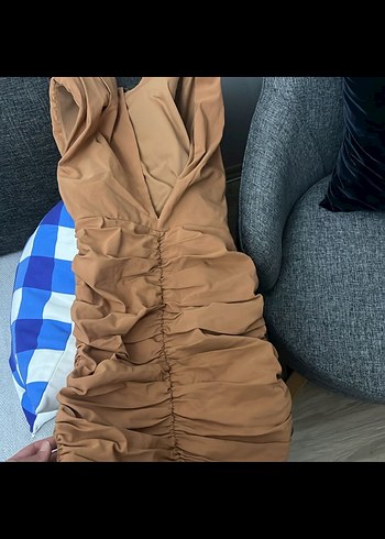 Zara Vatkalı Drapeli Mini Elbise - Görsel 2