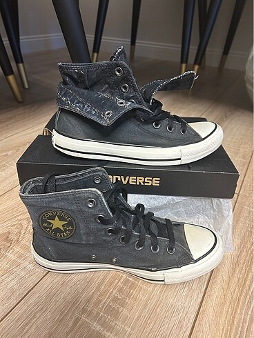 Converse Bilekli Converse
