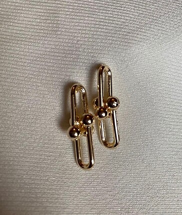 Zara Tiffany küpe