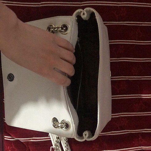  Beden Love Moschino Beyaz kol çantası
