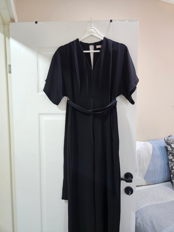 Kadın Siyah Uzun Kemerli V Yaka Tulum - Görsel 3