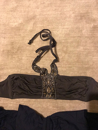 Primark bikinu ustu