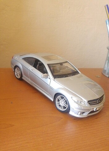 Beden Renk Mercedes- Benz CL63 AMG 1/24