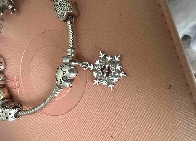 Pandora Pandora Kar Tanesi Charm