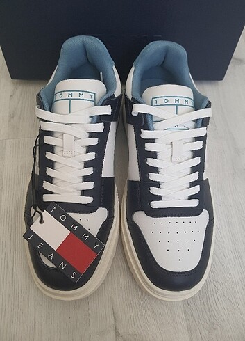 42 Beden Tommy 42