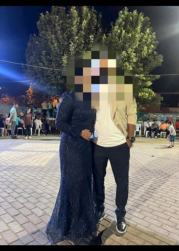 Diğer UzunLacivert abiye