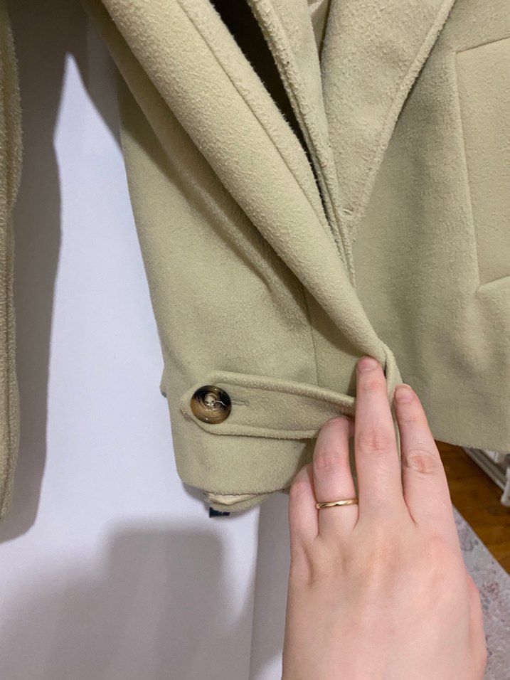 Midi Düğmeli Kadın Kaban - Görsel 4