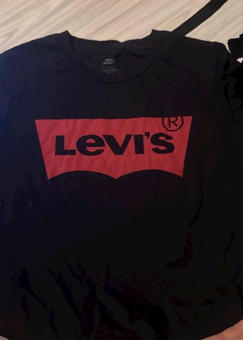 Levis Levi S Siyah Kirmizi Logo Tisort