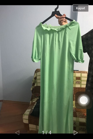 Omzu açık elbise
