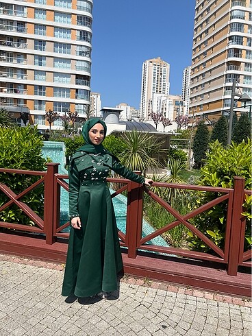 Swarovski model Zümrüt Abiye Elbise