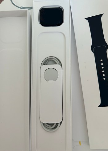 Apple Watch Sıfır Kutusunda Apple Watch Series 8 41 mm (GPS) Hiç Açılmamış