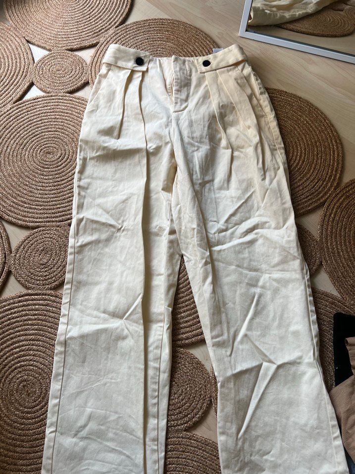 Zara Ekru Düz Kumaş Pantolon — görsel 2/4