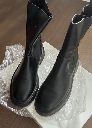 Zara Chelsea Bot