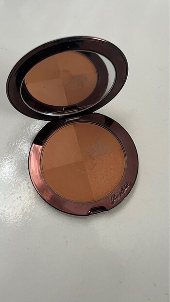 BRONZER
