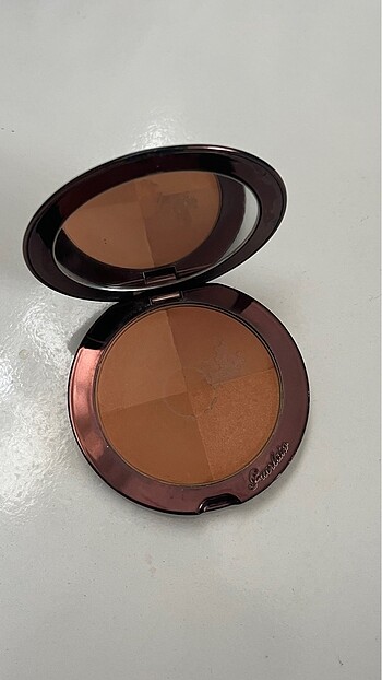 Beden BRONZER