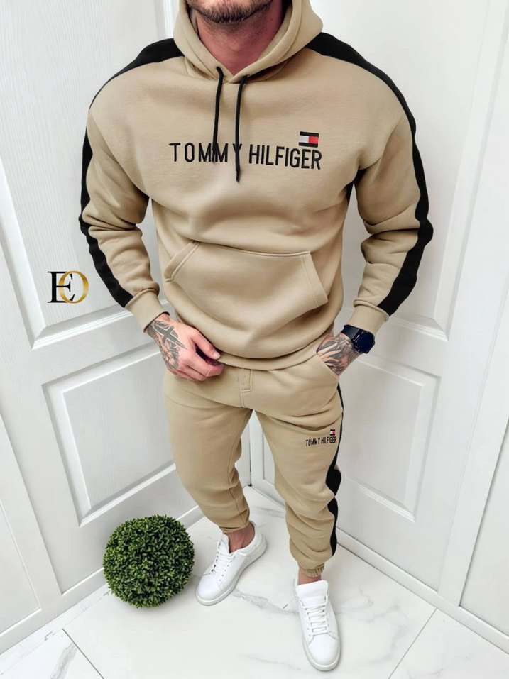 İLAN NO K E 14 H ERKEK TOMMY HILFIGER EŞOFMAN TAKIMLARI - Görsel 2